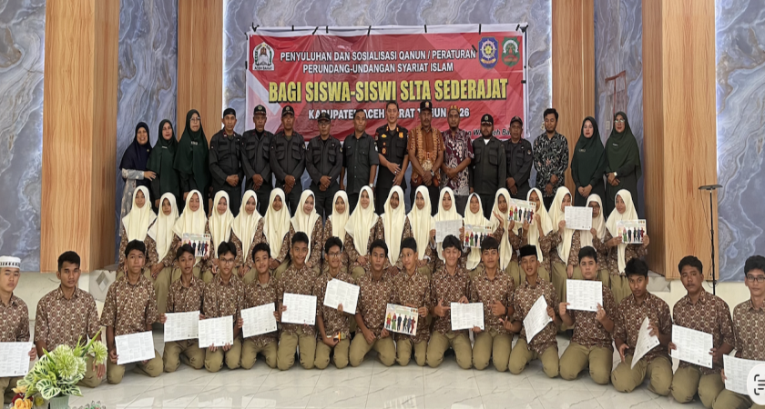 Tingkatkan Pemahaman Siswa tentang Syariat Islam, Satpol PP WH Aceh Barat Gelar Sosialisasi dan Penyuluhan mengenai Qanun/Peraturan di MAN 1 Aceh barat