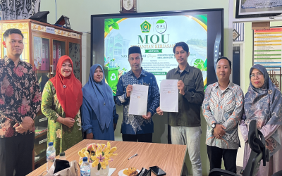 MAN 1 Aceh Barat Jalin Kerja Sama dengan Komunitas GPL Meulaboh melalui Penandatanganan MoU