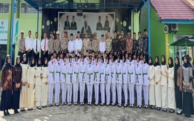 Kapolres Aceh Barat Hadiri Upacara Bendera di MAN 1 Aceh Barat, Beri Motivasi dan Peusijuk Paskibra